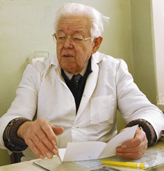 Рафаэль Амиров, врач