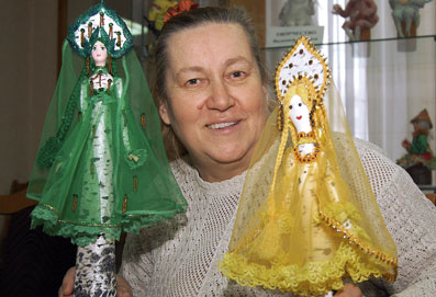 Валентина Абрамова и её куклы