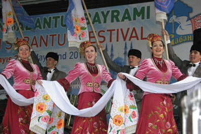 Празднование сабантуя в Стамбуле, Турция
