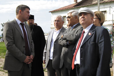 Депутаты Госсовета РТ осматривают исторические памятники Татарстана